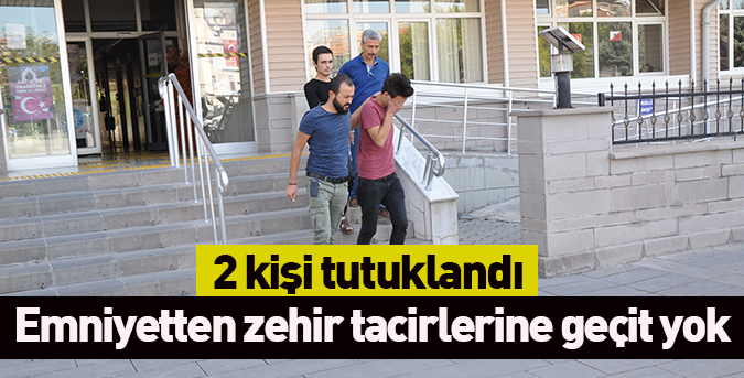 Uyuşturucu satan 2 kişi tutuklandı