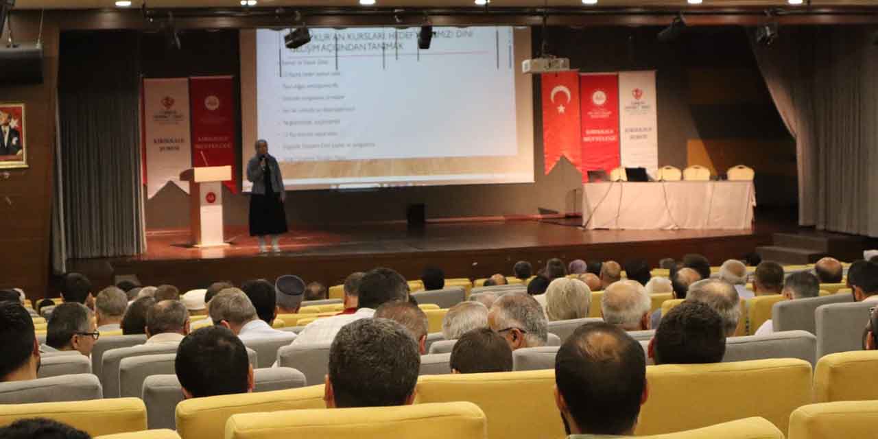 Yaz Kur’an Kursları Öncesi din görevlilerine bilgilendirildi