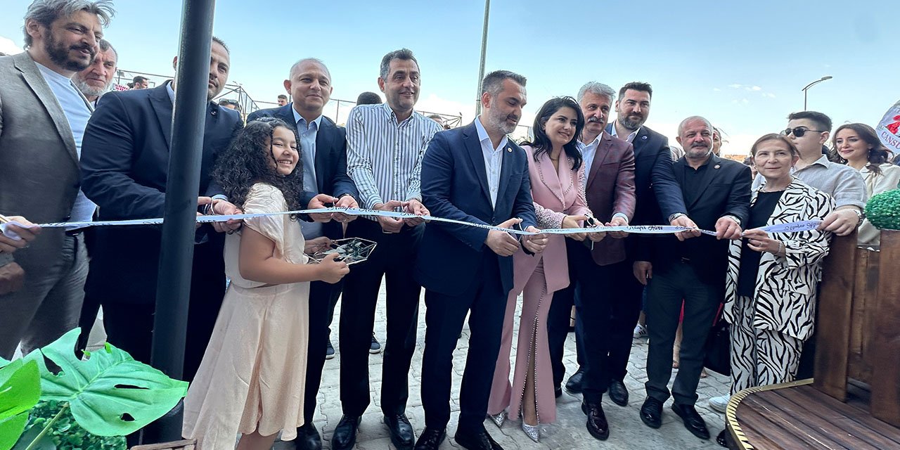 Nilüfer Alver’den görkemli açılış