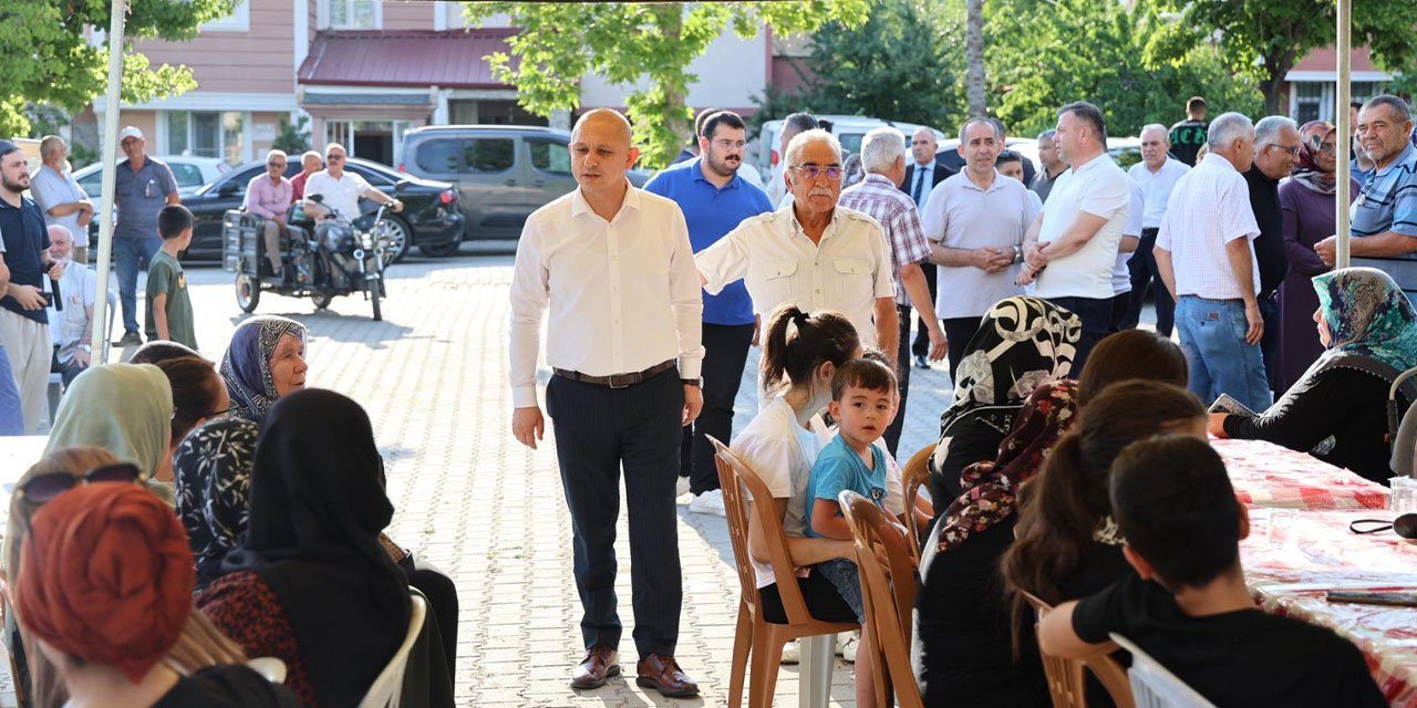 Kimeski Mahallesi’nde aşure buluşması