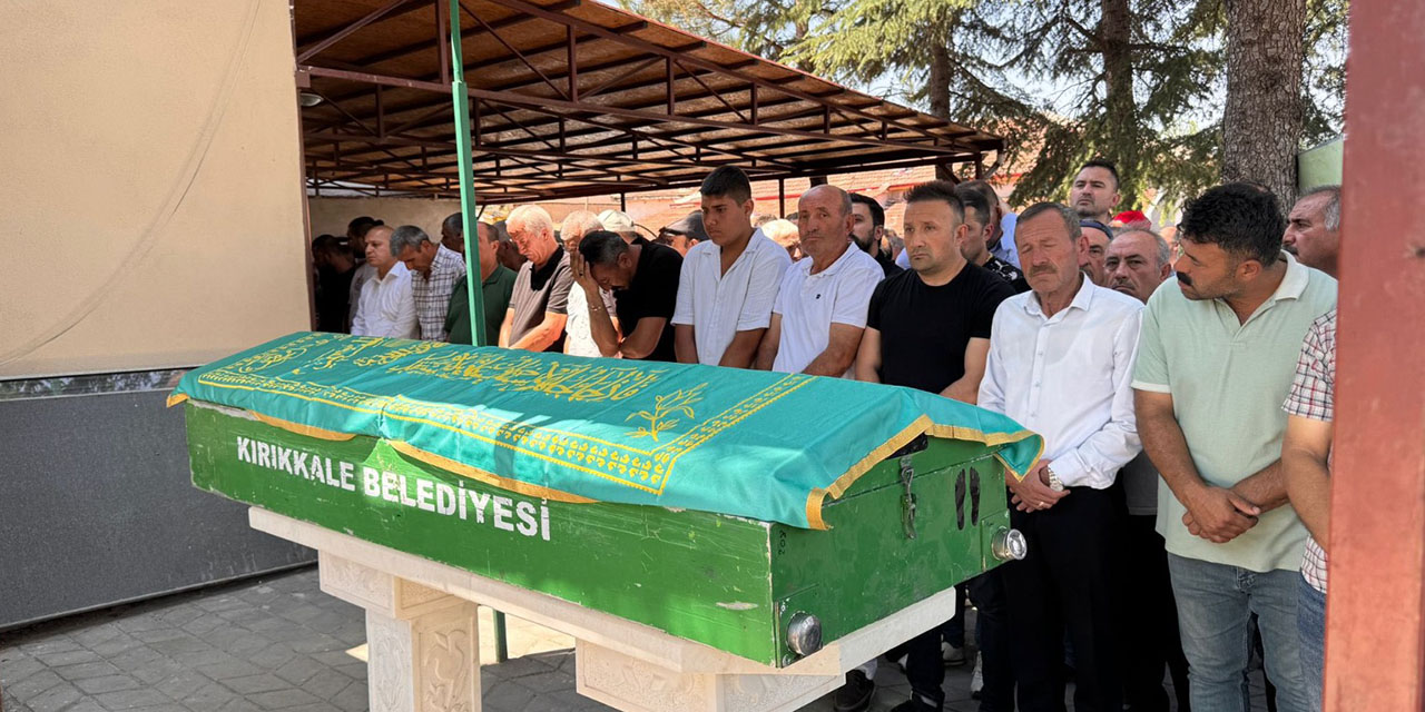 Deniz Şen, dualarla uğurlandı