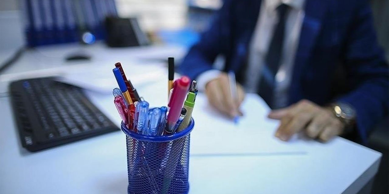 Gençlerin yüzde 7,7'si eğitimini yarıda bıraktı