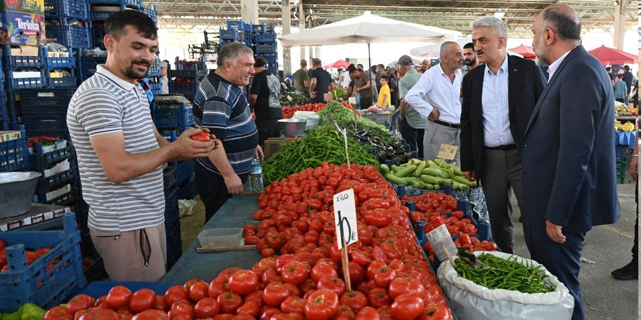 Vali Makas’tan Pazar esnafına ziyaret