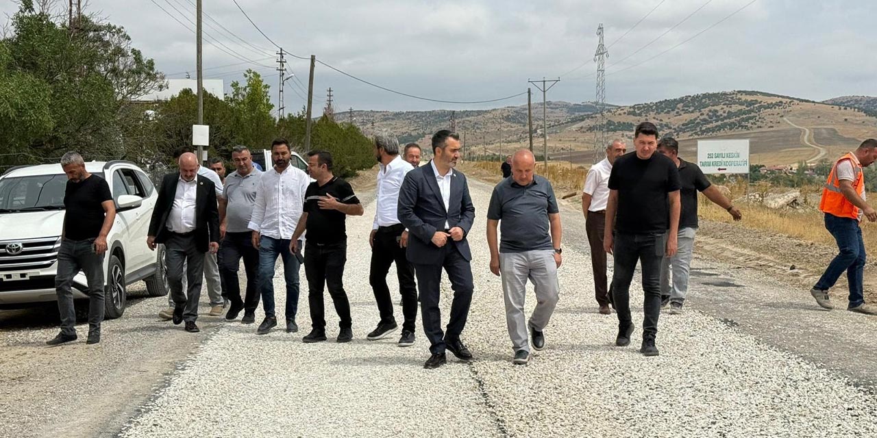 Karıştıran Mesire Alanı yolunda asfalt çalışması başladı