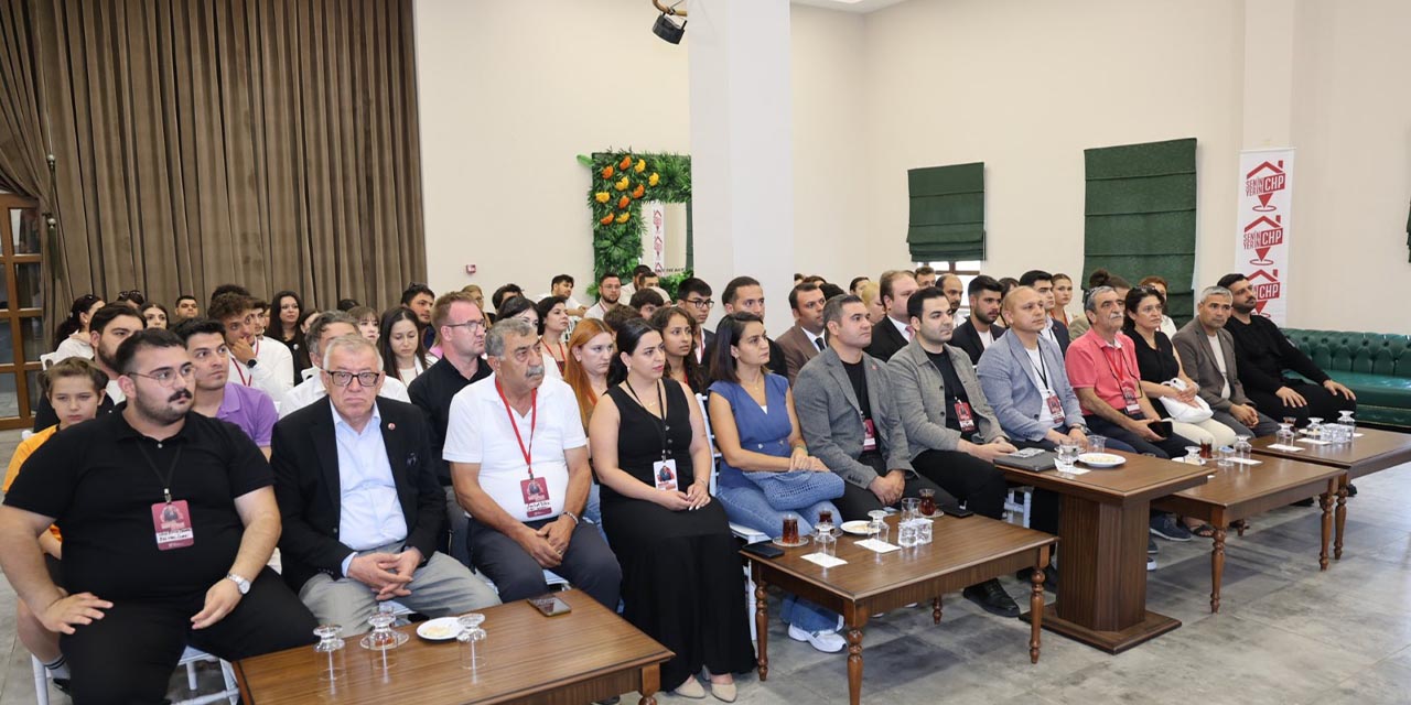 CHP’li gençler çalıştayda buluştu