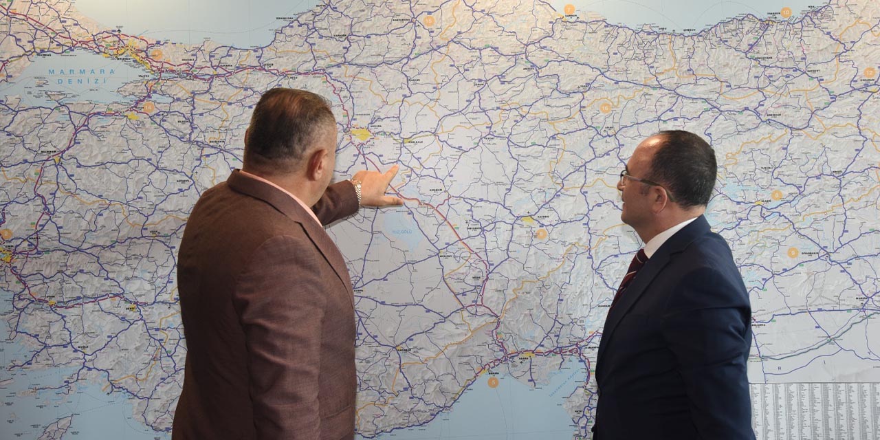 Öztürk, Karayolları ile Kırıkkale projelerini görüştü