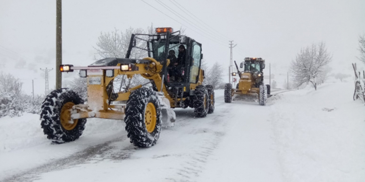 Kırıkkale’nin köylerinde kar mesaisi devam ediyor