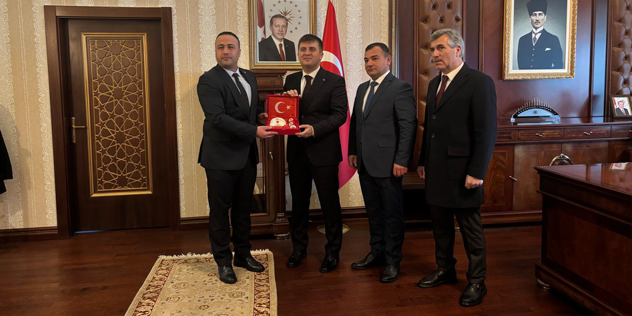 MHP heyetinden Vali Sarıibrahim’e ziyaret