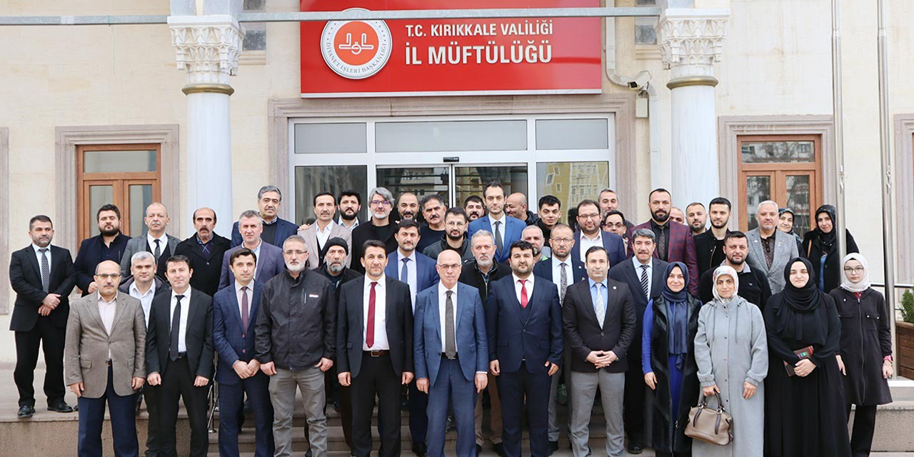 Müftü Mustafa Topal’a duygusal veda