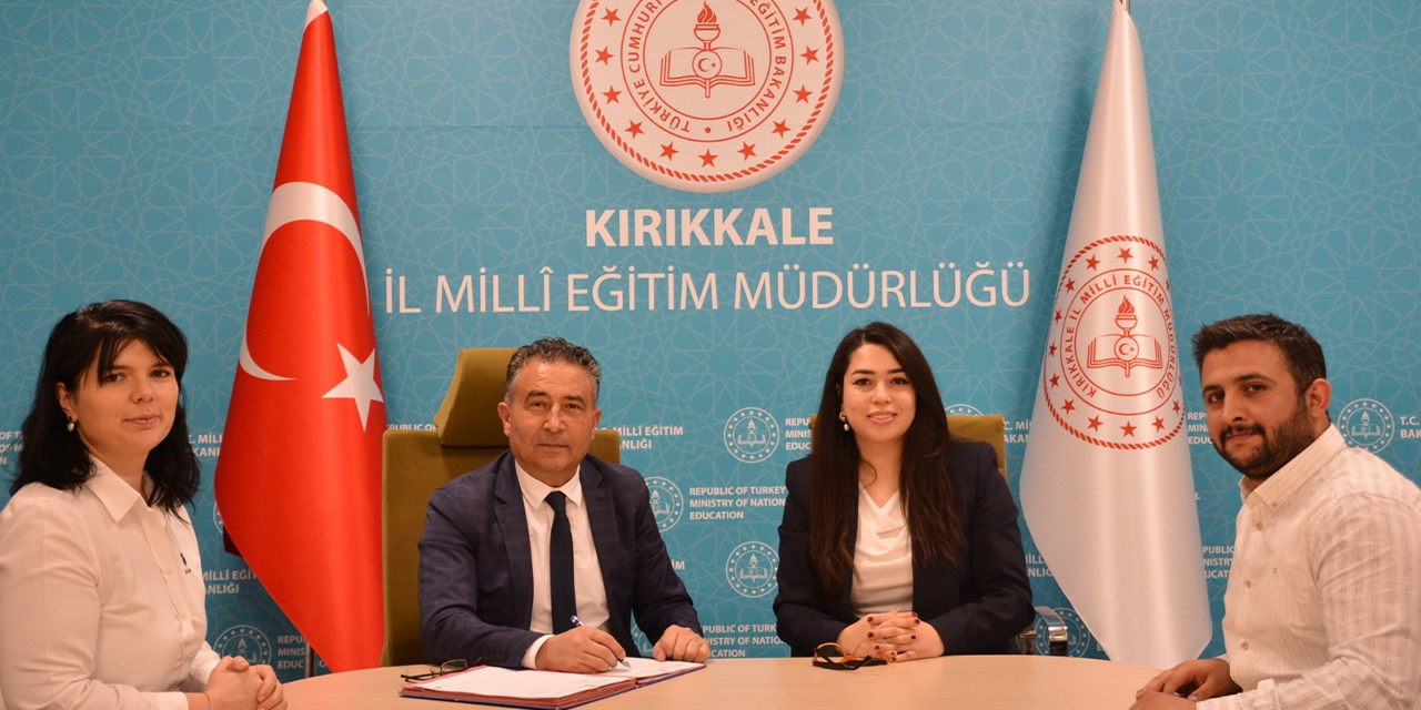 Kırıkkale’de Çocuk Meclisi için imzalar atıldı