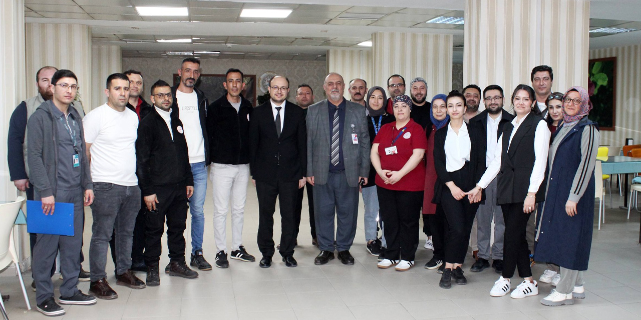 Yüksek İhtisas Hastanesi personeli iftarda buluştu