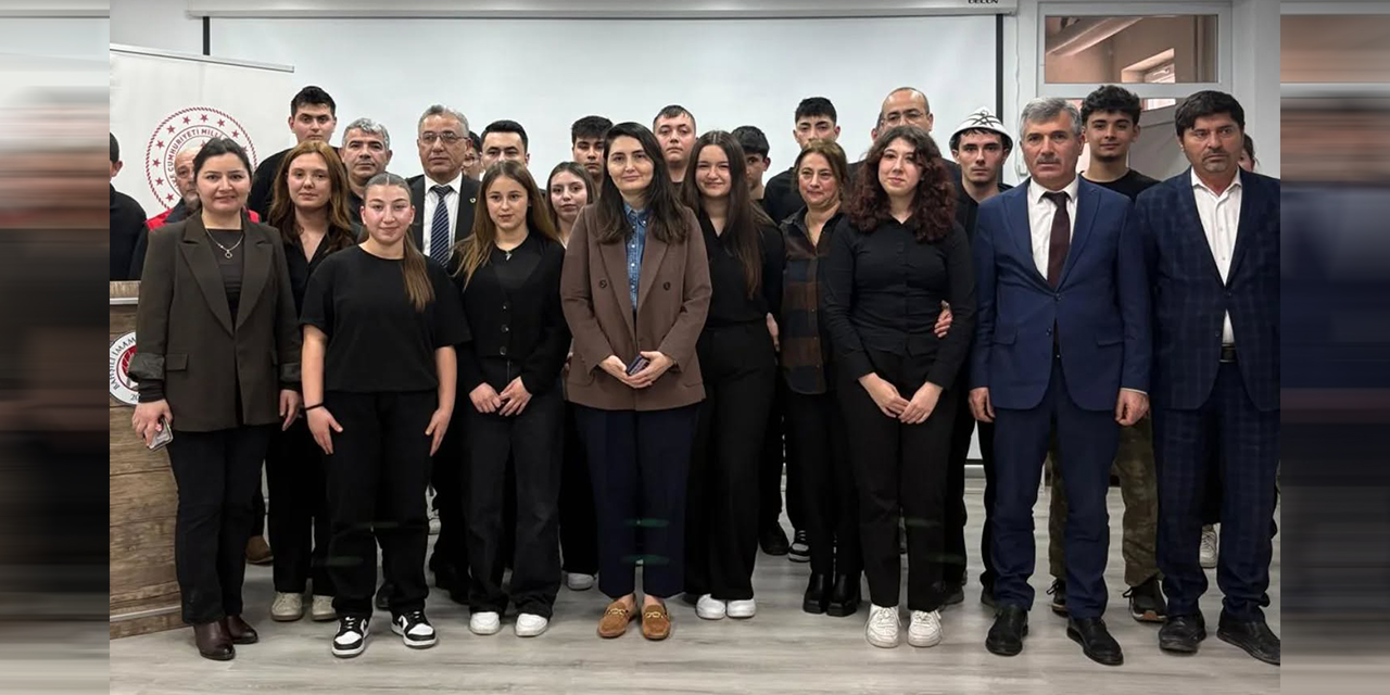 Bahşılı’da Çanakkale Zaferi’nin 111. Yılı Coşkuyla Anıldı