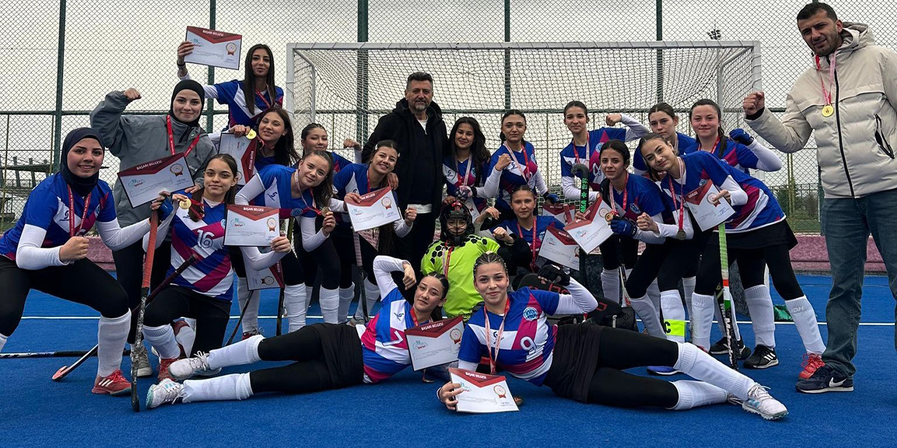 Kırıkkaleli Genç Hokeyciler Konya’da zirveye çıktı