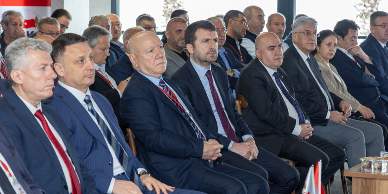 BİK Genel Müdürü Çay: “Gazeteciler büyük bir sorumluluk üstleniyor”