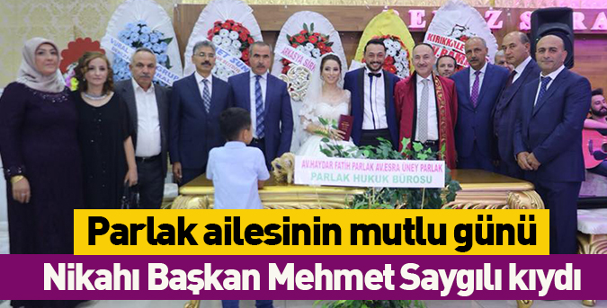 Parlak ailesinin mutlu günü