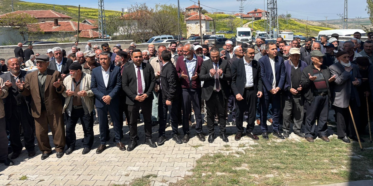 MHP Heyeti Çoğul Köyü’nde vatandaşlarla buluştu