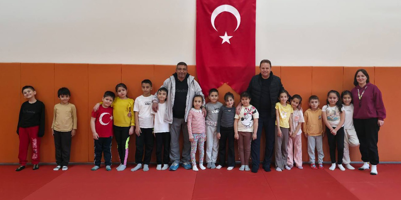 Kırıkkale’de yeni spor salonu genç sporcuların gözdesi oldu