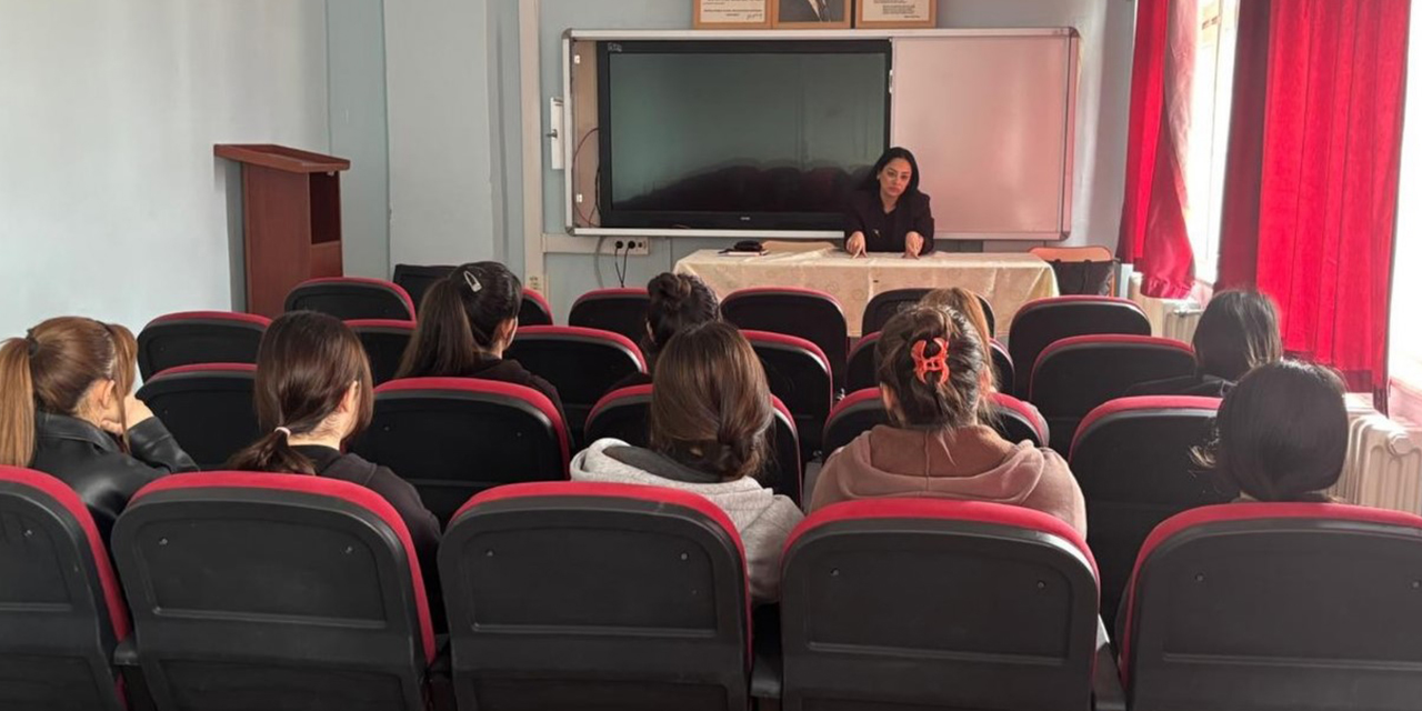 Liseli kız çocuklarına teknoloji vurgusu