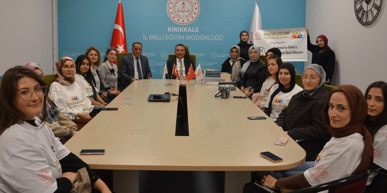Misafir öğrenciler Müdür Güney ile buluştu