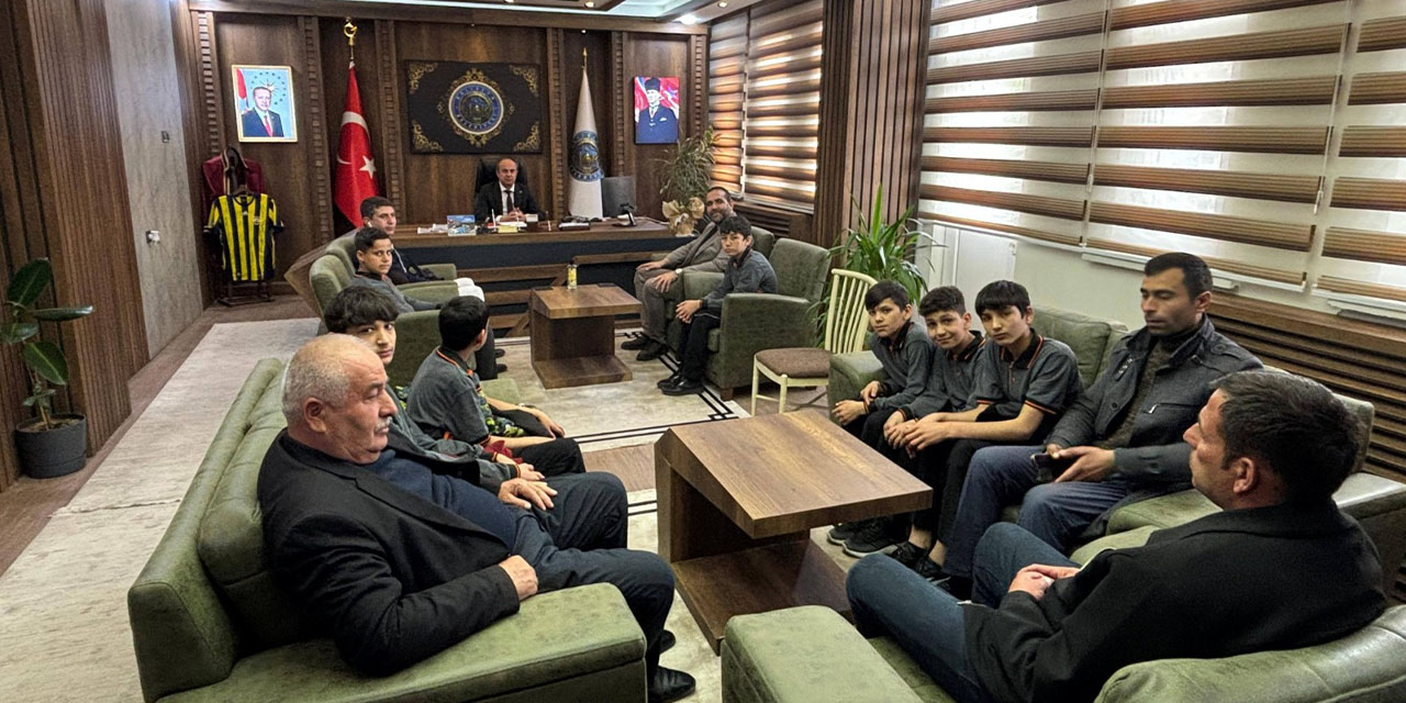 Balışeyh’te öğrenciler meclis toplantısında söz aldı
