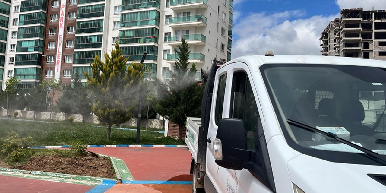 Yahşihan’da park ve yeşil alanlarda haşereyle mücadele