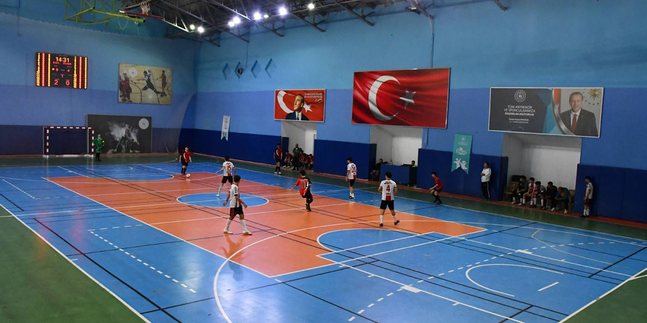 Futsal heyecanı devam ediyor