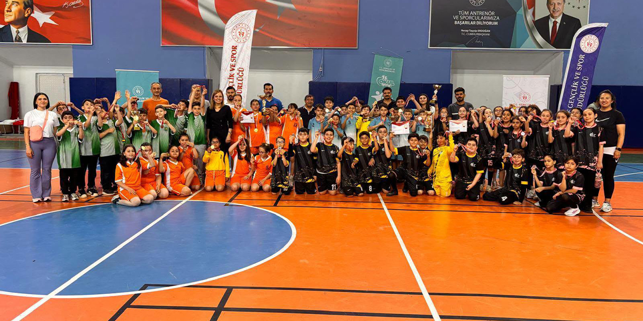 Minikler Hentbol Turnuvası tamamlandı