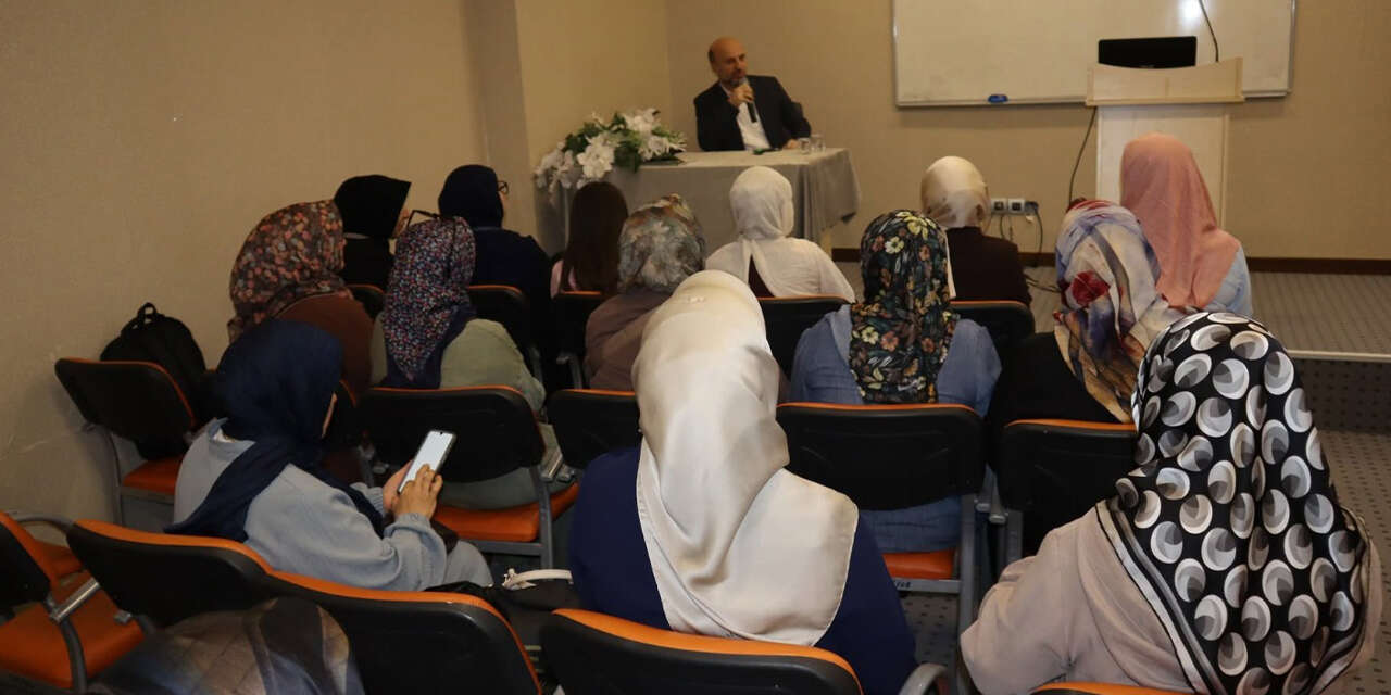 Kırıkkale'de Umre Yolcularına Eğitim Semineri