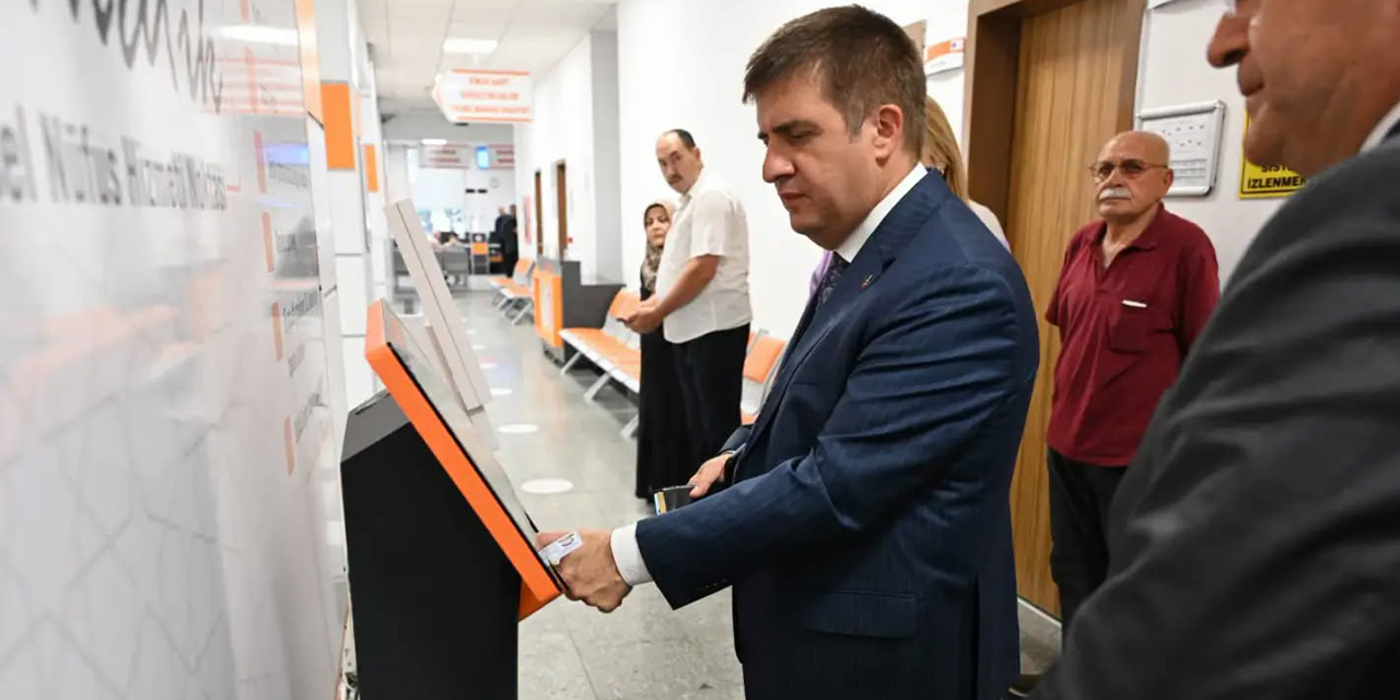 Kırıkkale Valisi Sarıibrahim’den Nüfus Müdürlüğüne Sürpriz Ziyaret
