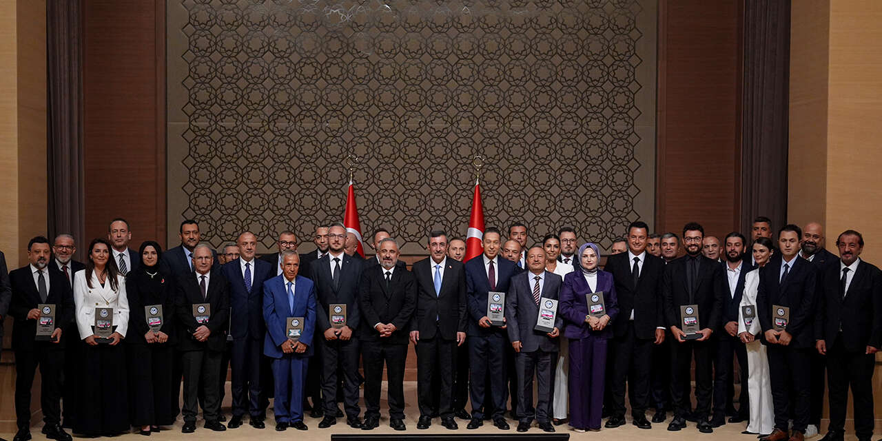 Kırıkkale’nin Sesi Keskin FM’e Büyük Ödül