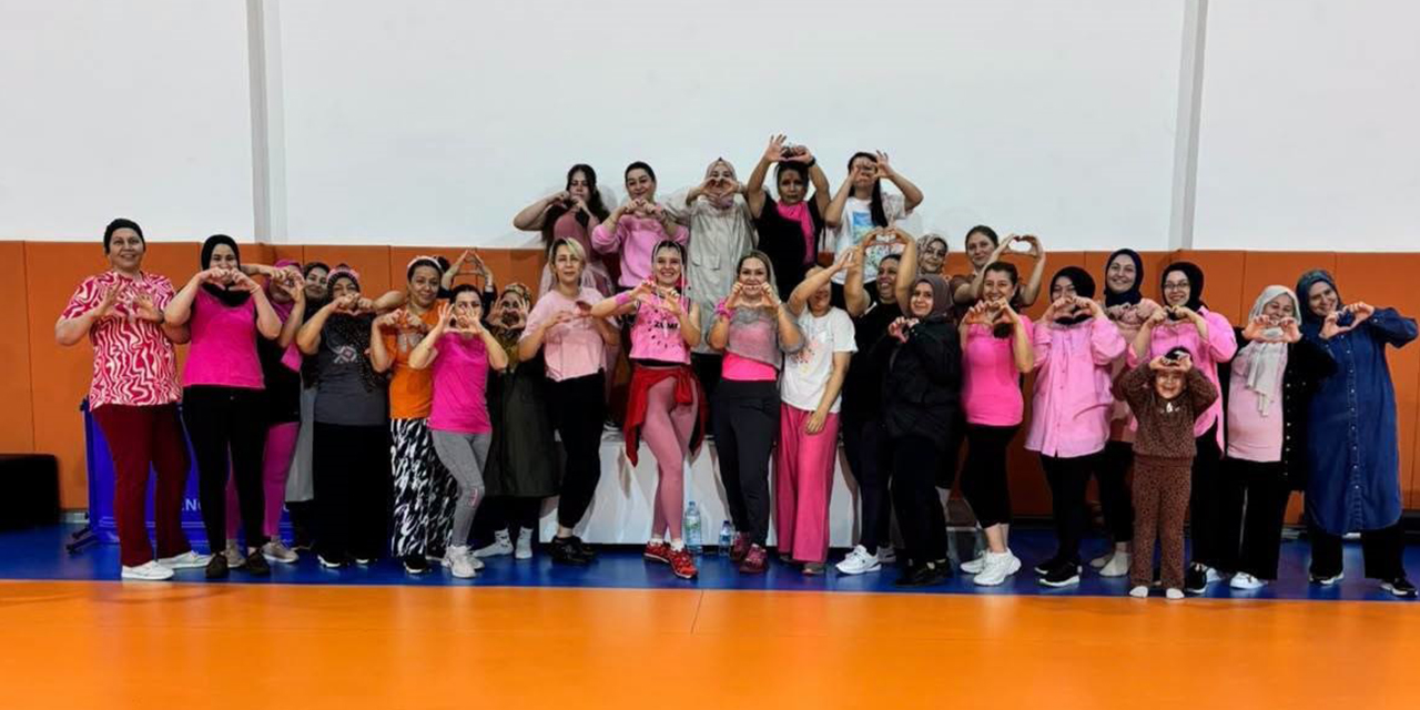 Kırıkkale’de herkes pembe giyindi!