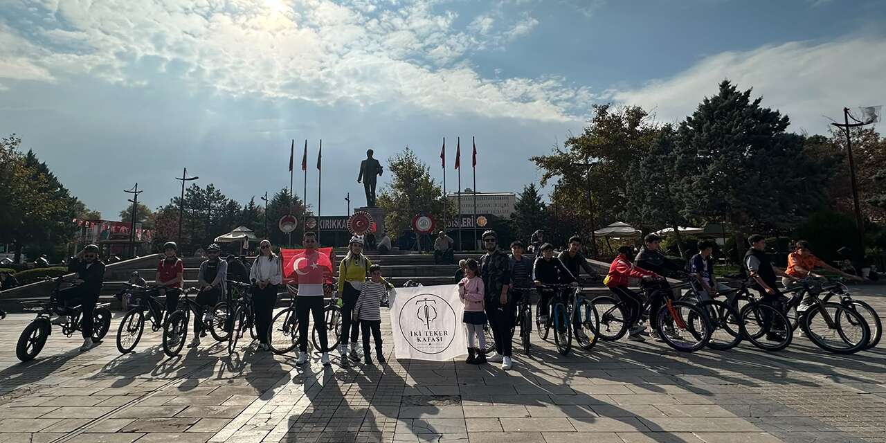 Kırıkkale'de Cumhuriyet coşkusu pedallarla yaşandı