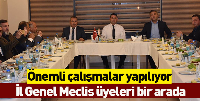 Haktankaçmaz, meclis üyeleriyle buluştu