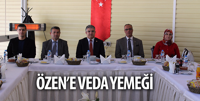 Özen’e veda yemeği