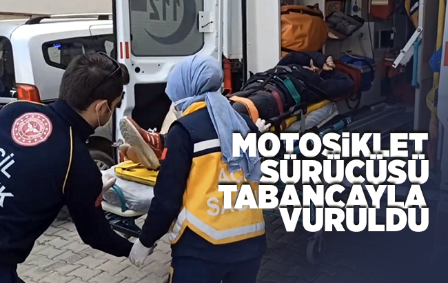 Seyir halindeki motosiklet sürücüsü silahla vuruldu