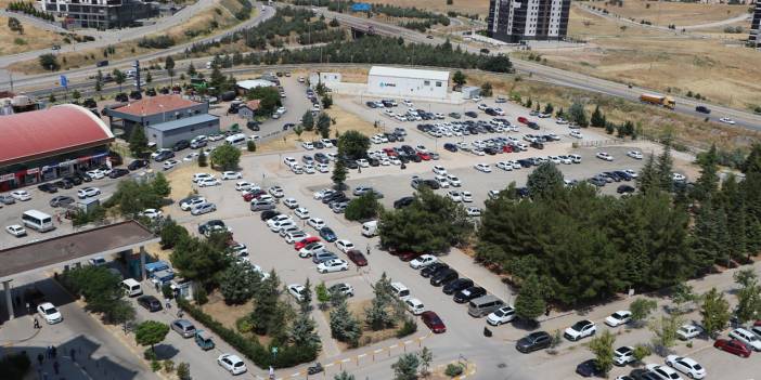 Vatandaş yüksek ihtisas hastanesi'ne "katlı otoprak" istiyor