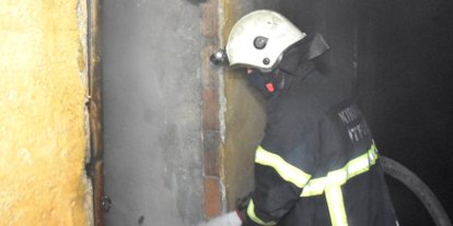 Yangında 6 Kişi Dumandan Zehirlendi