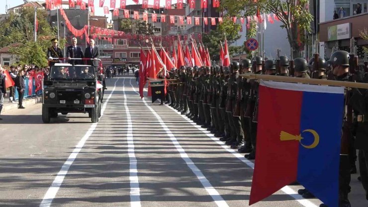 Kırıkkale’de Cumhuriyet’in 100. yılı kutlandı