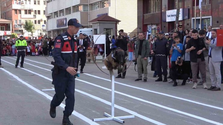 Kırıkkale’de Cumhuriyet’in 100. yılı kutlandı