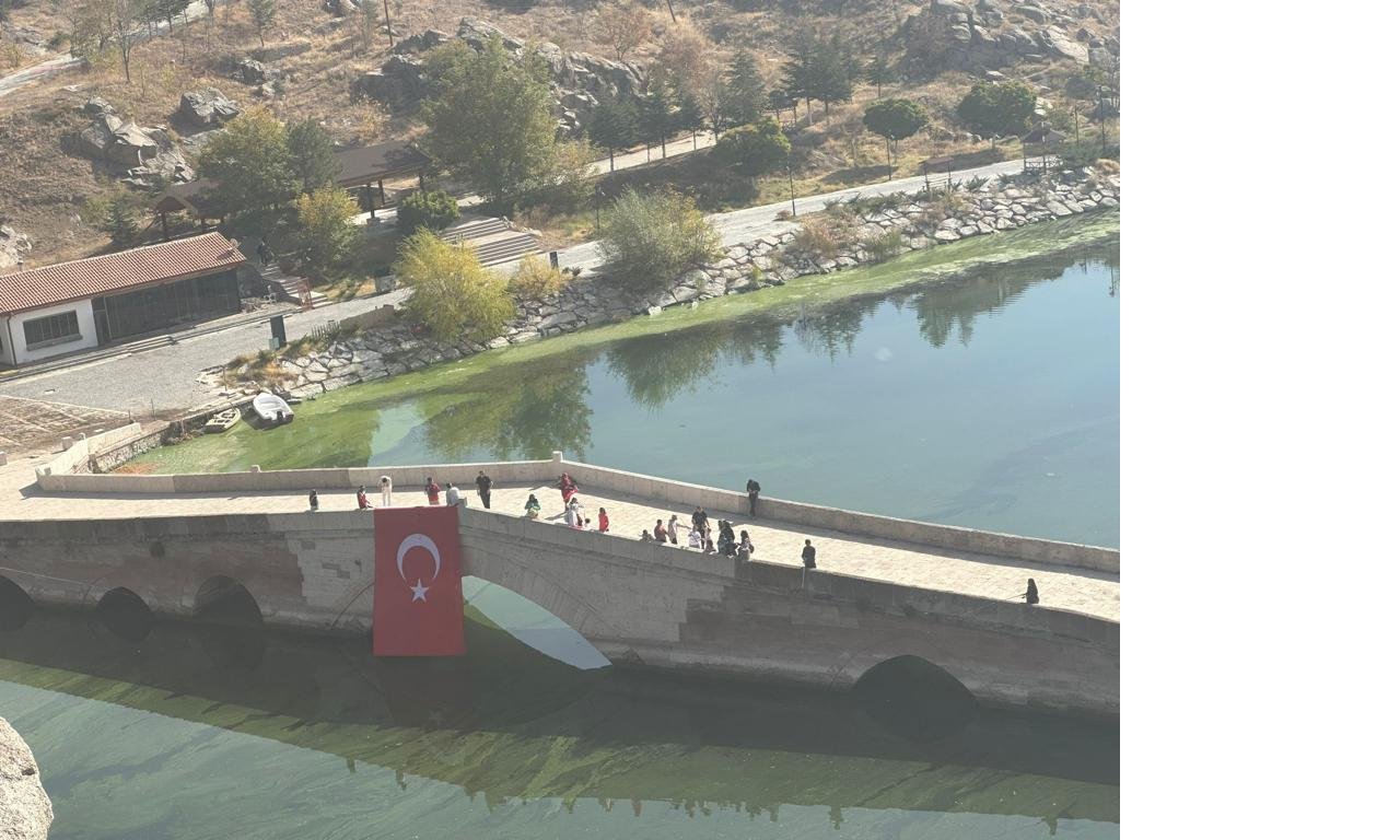 cesnigir-kanyonunda-cumhuriyet-coskusu-2.jpeg