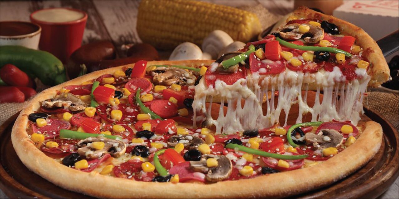 dominos-2.jpg
