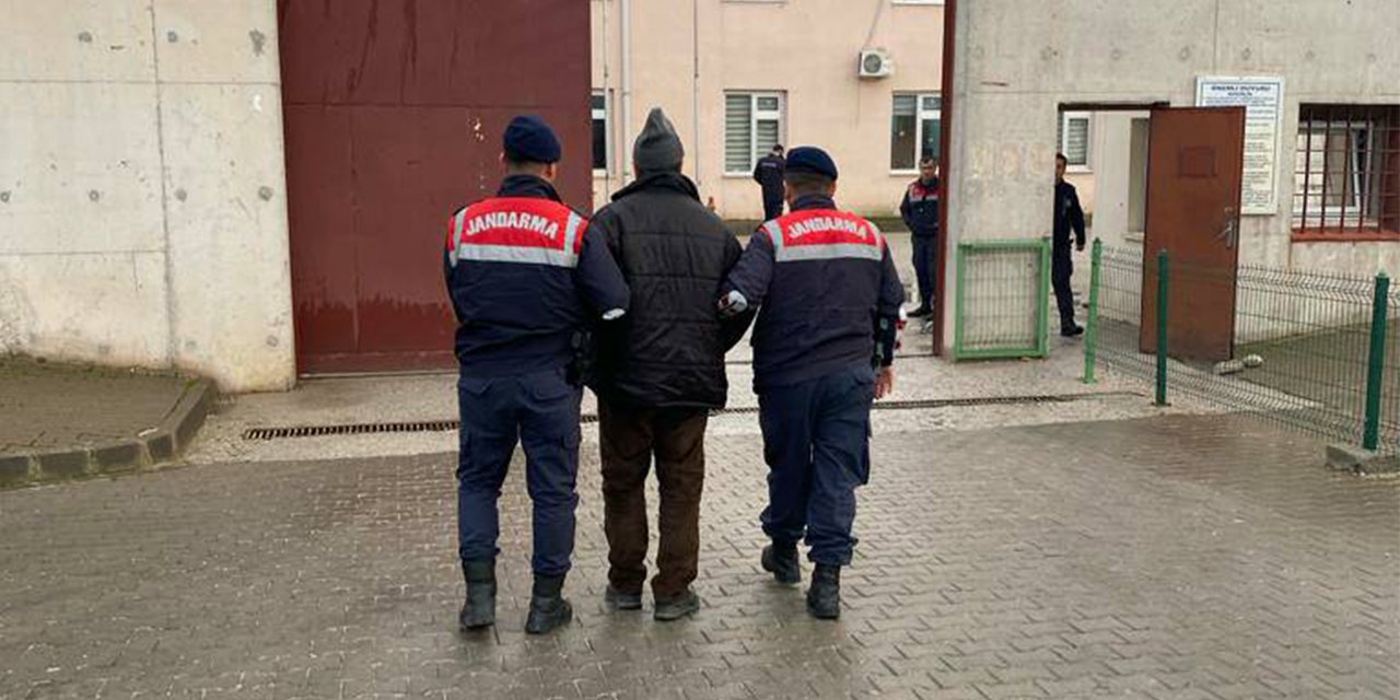 30-yil-kesinlesmis-cezasi-bulunuyordu.jpg
