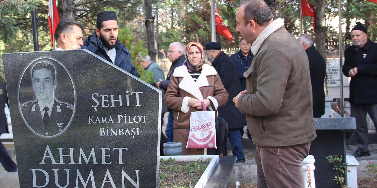 sehit-kara-pilot-binbasi-ahmet-duman.jpg