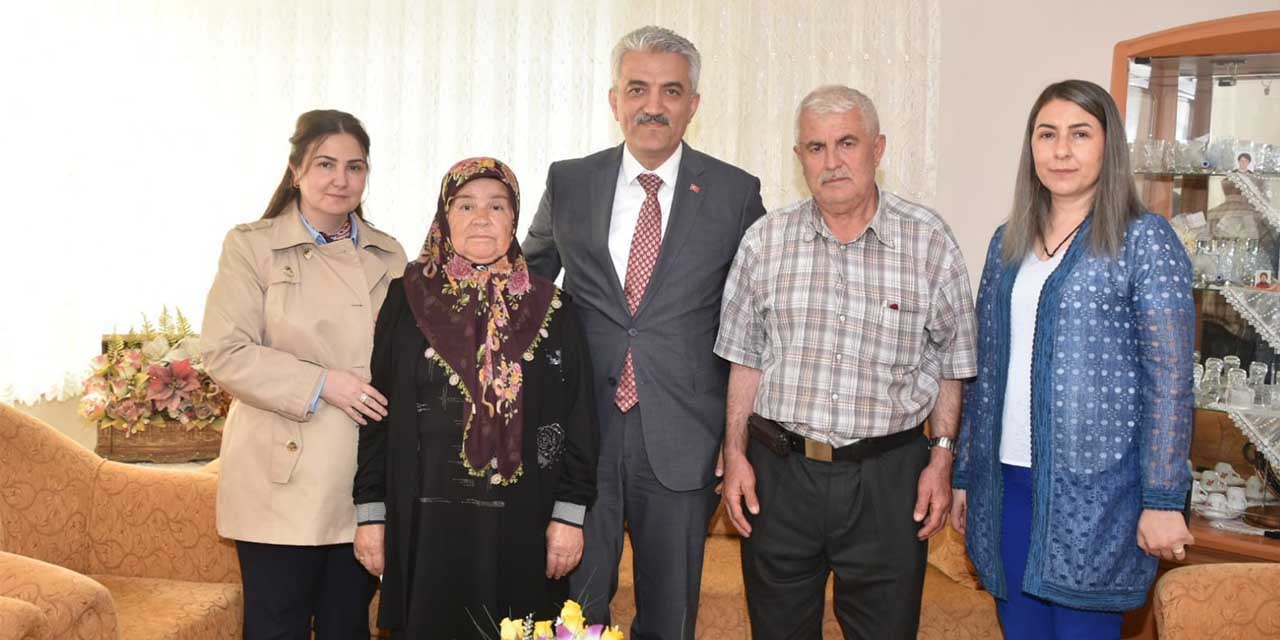 sehit-ailelerine-duygu-dolu-ziyaret-1.jpg