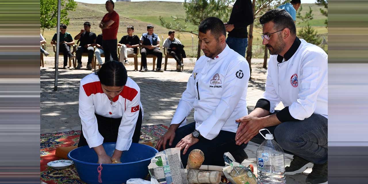 kirikkalenin-yoresel-lezzetleri-tanitildi-1.jpg