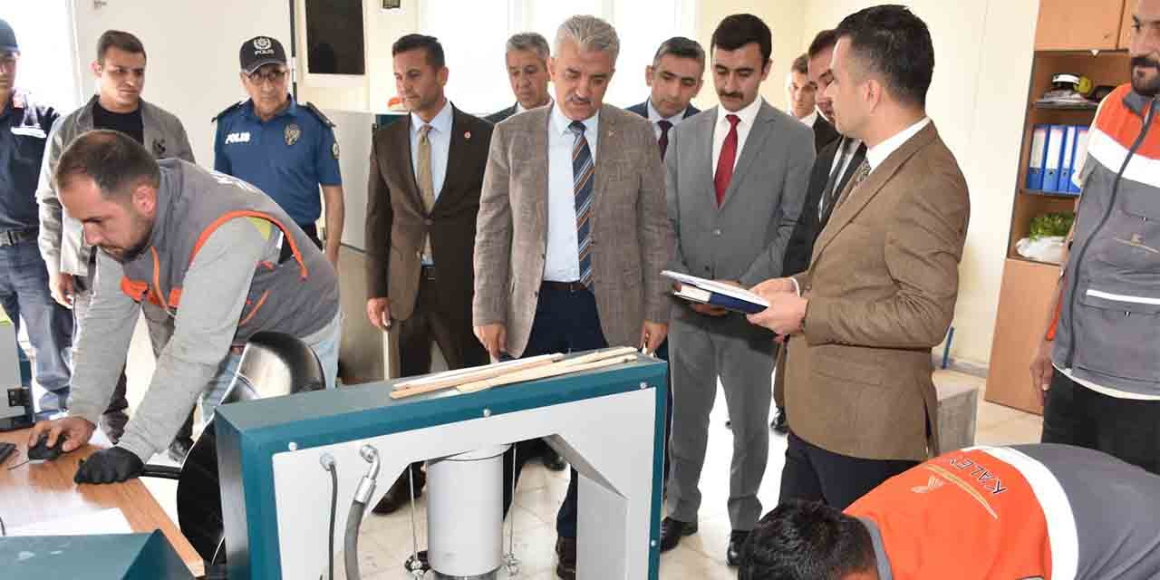 vali-mehmet-makastan-beton-santralini-inceledi-2.jpg