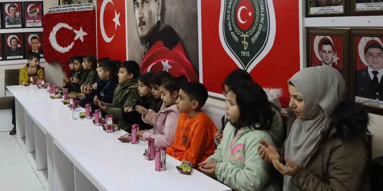 minikler-vatan-askini-percinledi2.jpg