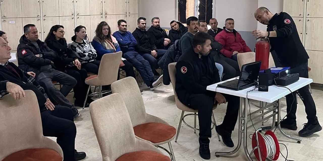 denetimli-serbestlik-calisanlarina-yangin-egitimi-jpg2.jpg