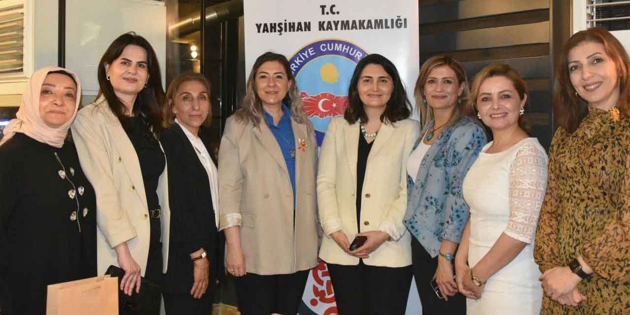 yetim-cocuklarla-anlamli-iftar-jpg2.jpg