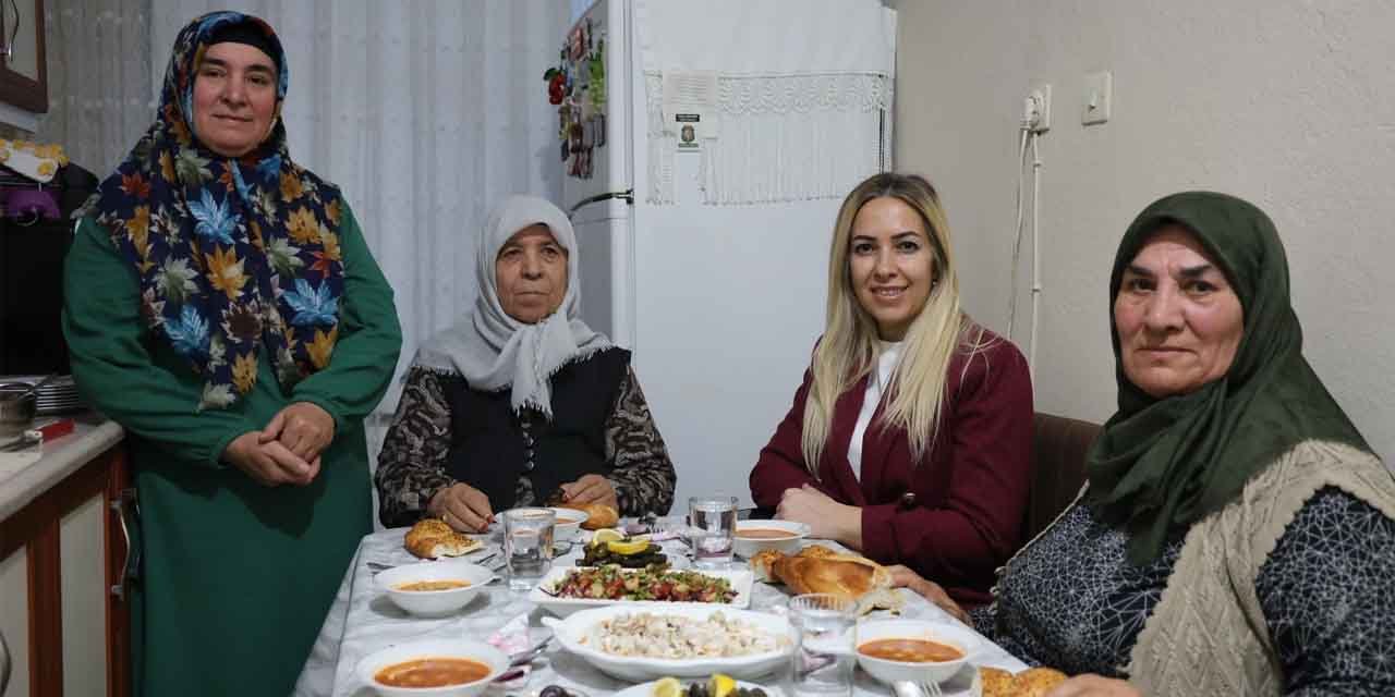 onal-sehit-ailesi-sofrasina-konuk-oldu2.jpg